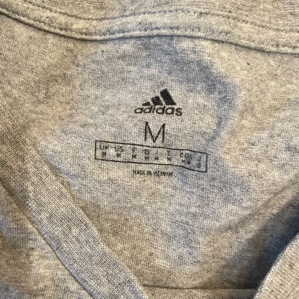 2 men’s adidas tees size M - Picture 4 of 4